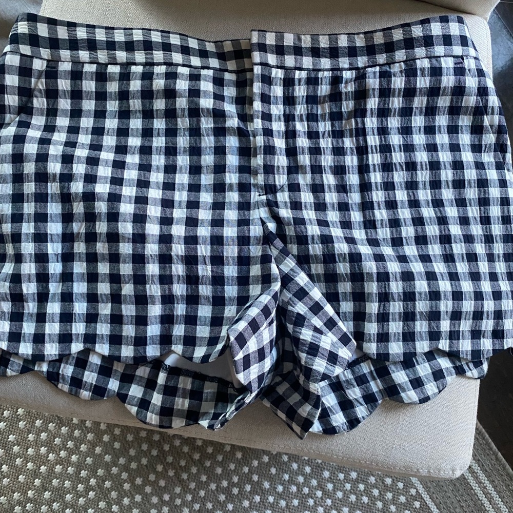 Club Monaco scalloped Gingham